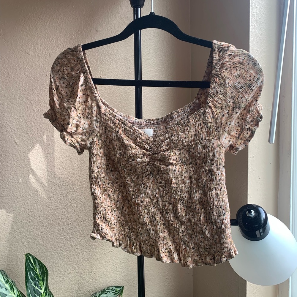 Floral cropped blouse